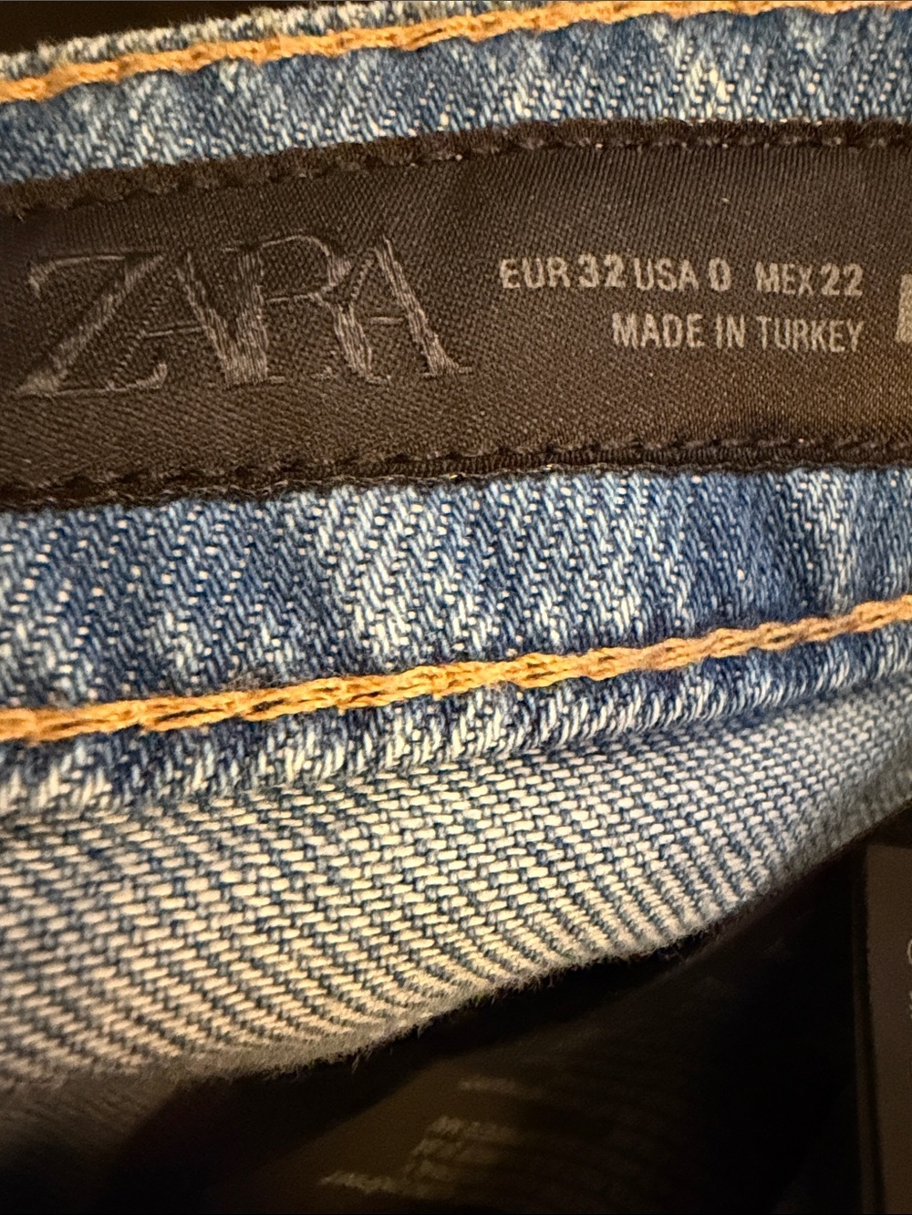 Zara Blue High Waist Frayed Hem Wide Leg Jeans Size 0 Raw Edge Denim - Picture 6 of 7